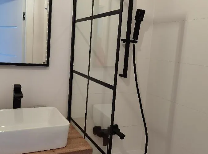 Aqua Przy Aquaparku W Redzie